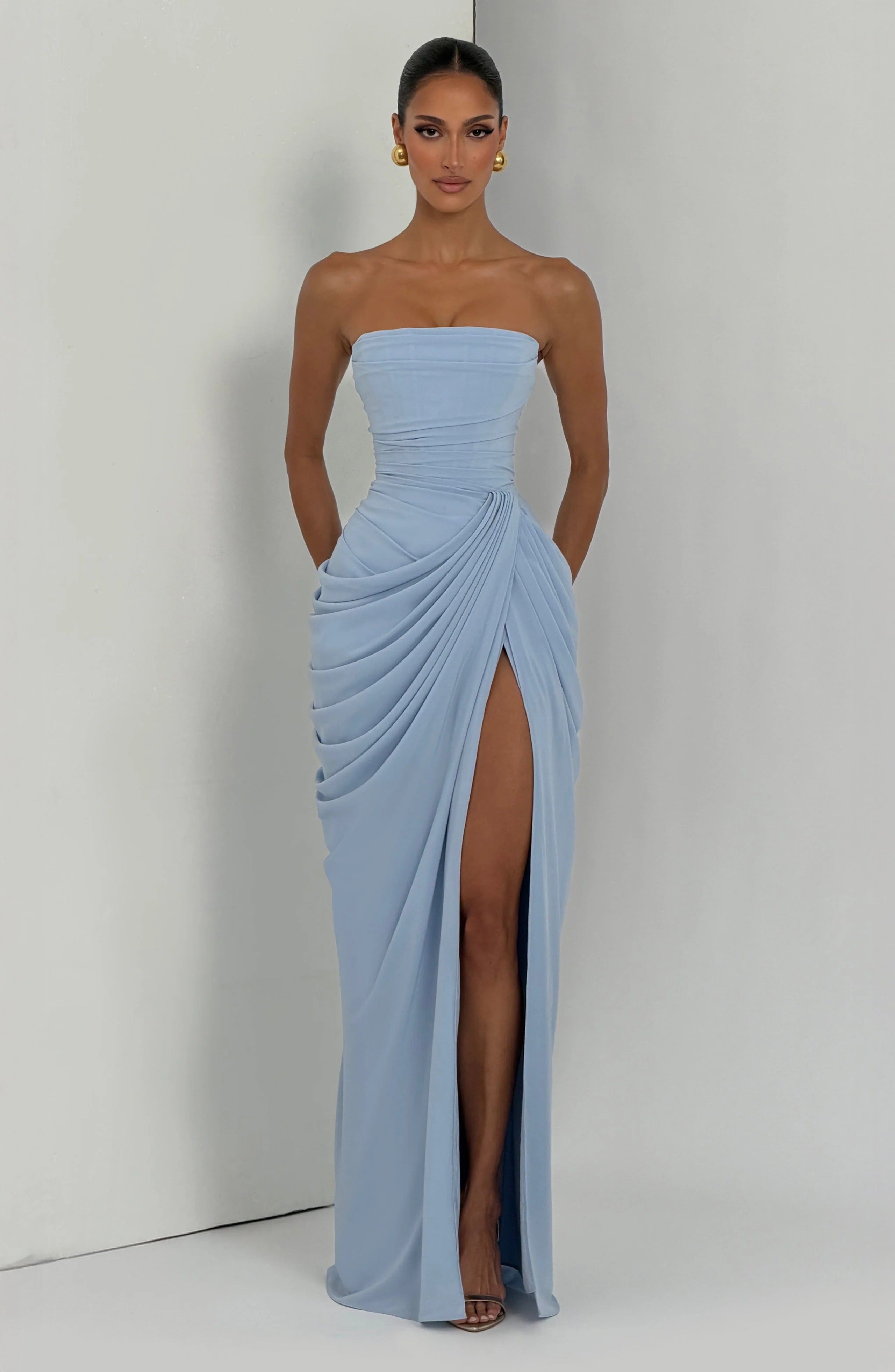 Vestido Chloe | Elegancia escultural que define tu figura